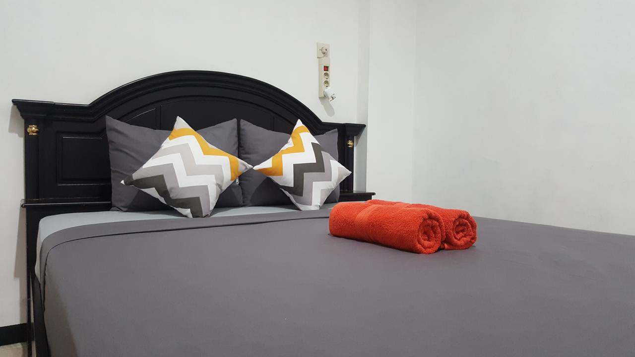 Mador Malang Dorm Hostel Екстериор снимка